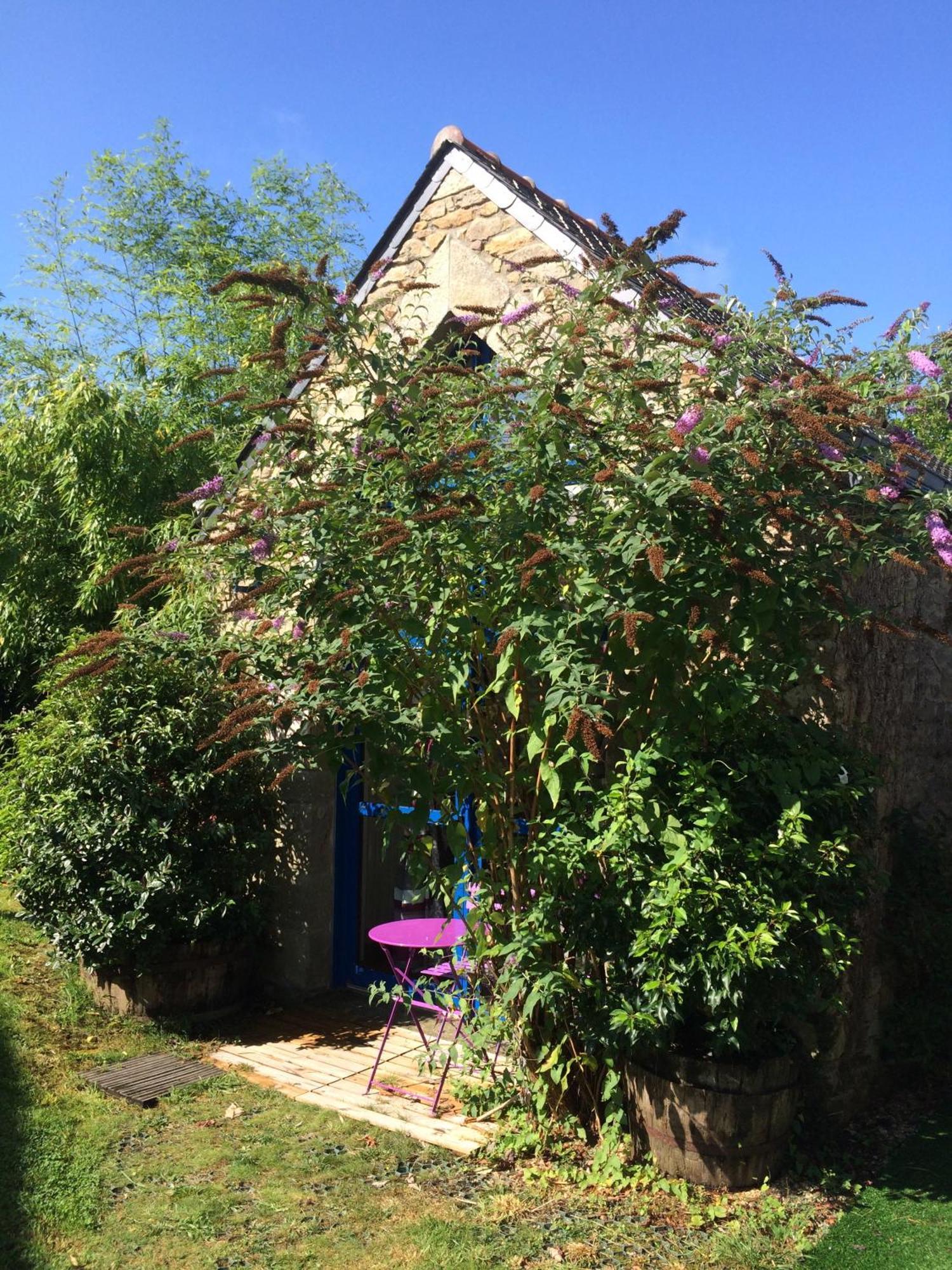 Ar Couette Bed & Breakfast Bono Room photo